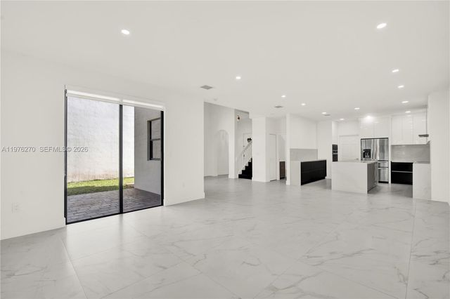 9243 SW 227th Ter, Cutler Bay, FL 33190