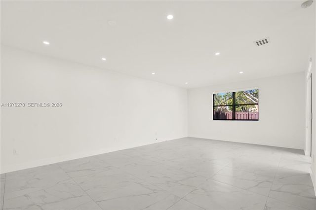 9243 SW 227th Ter, Cutler Bay, FL 33190