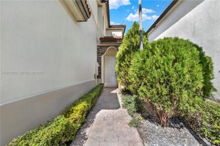 9243 SW 227th Ter, Cutler Bay, FL 33190