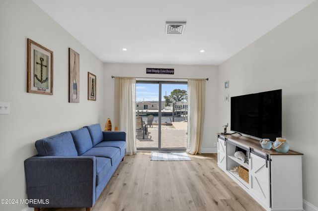 26 S Spinnaker Drive, Little Egg Harbor, NJ 08087