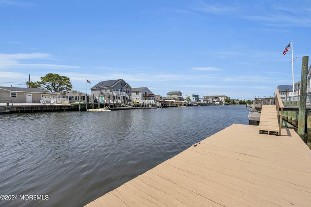 26 S Spinnaker Drive, Little Egg Harbor, NJ 08087