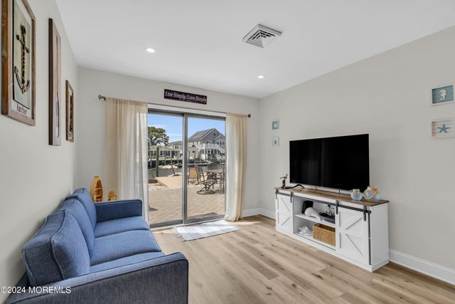 26 S Spinnaker Drive, Little Egg Harbor, NJ 08087