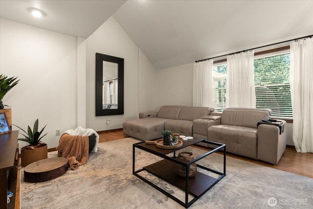 28218 188th Avenue SE, Kent, WA 98042