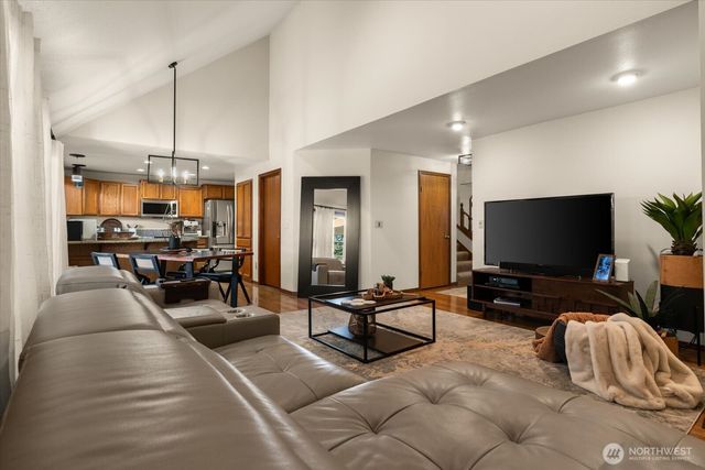 28218 188th Avenue SE, Kent, WA 98042