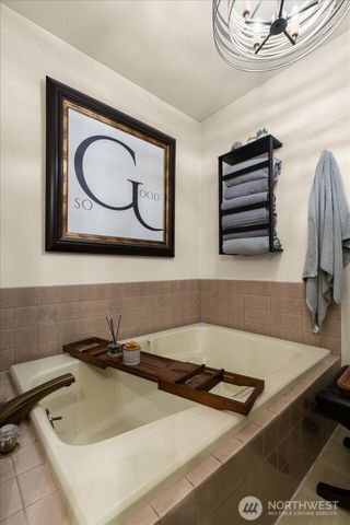 28218 188th Avenue SE, Kent, WA 98042