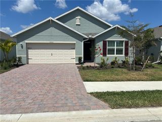 20461 Camino Torcido LOOP, North Fort Myers, FL 33917