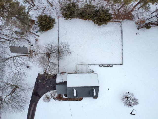 9 Village Drive, Atkinson, NH 03811