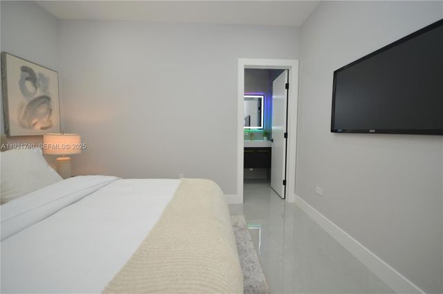 1144 NE 144th St, North Miami, FL 33161