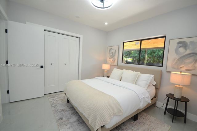 1144 NE 144th St, North Miami, FL 33161