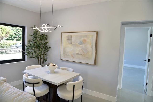 1144 NE 144th St, North Miami, FL 33161