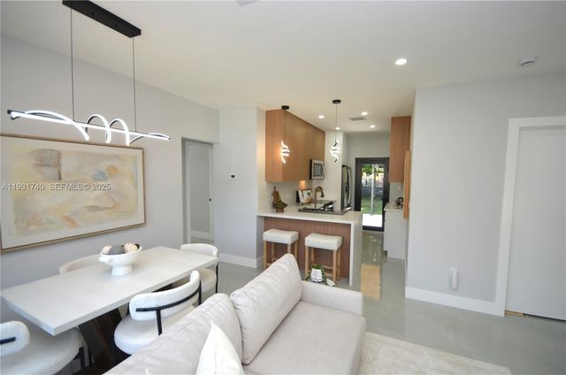 1144 NE 144th St, North Miami, FL 33161