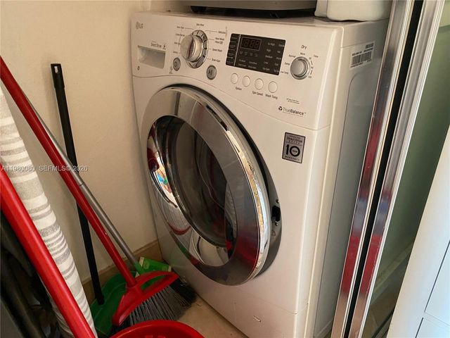 2451 Brickell Ave 11F, Miami, FL 33129