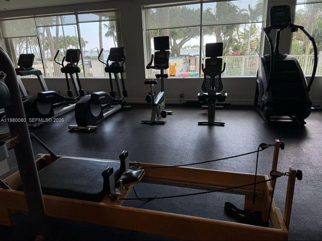 2451 Brickell Ave 11F, Miami, FL 33129