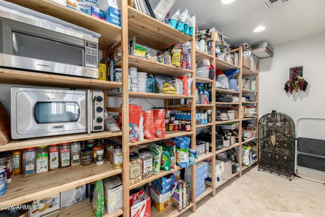 10665 E GOLD DUST Avenue, Scottsdale, AZ 85258