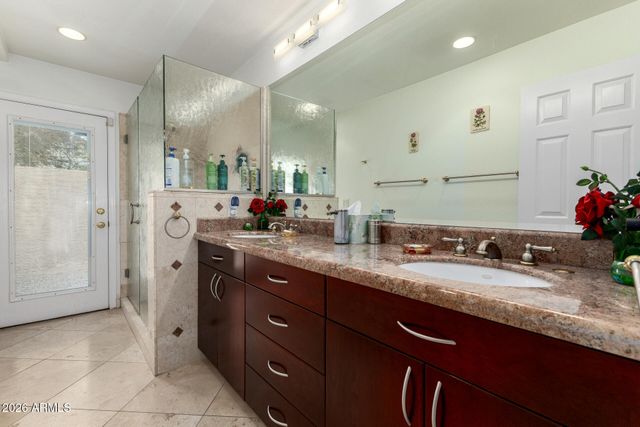 10665 E GOLD DUST Avenue, Scottsdale, AZ 85258