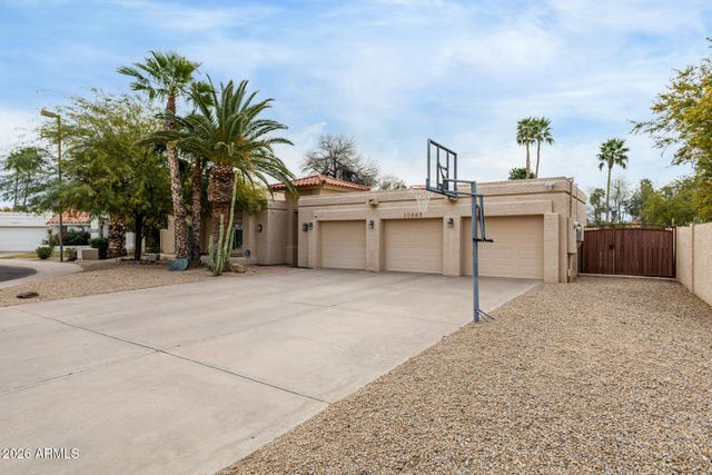 10665 E GOLD DUST Avenue, Scottsdale, AZ 85258