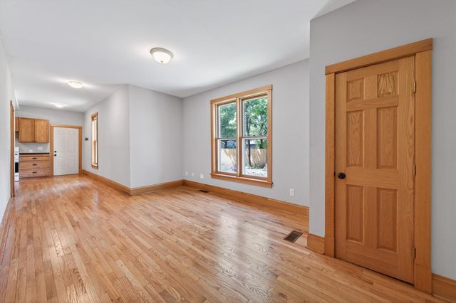 2648 13th Avenue S, Minneapolis, MN 55407