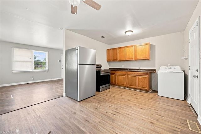 1607 Eastwood Avenue, Greensboro, NC 27401