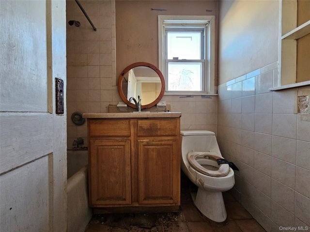 11311 198th Street, Saint Albans, NY 11412