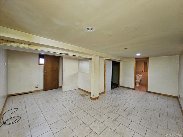 11311 198th Street, Saint Albans, NY 11412