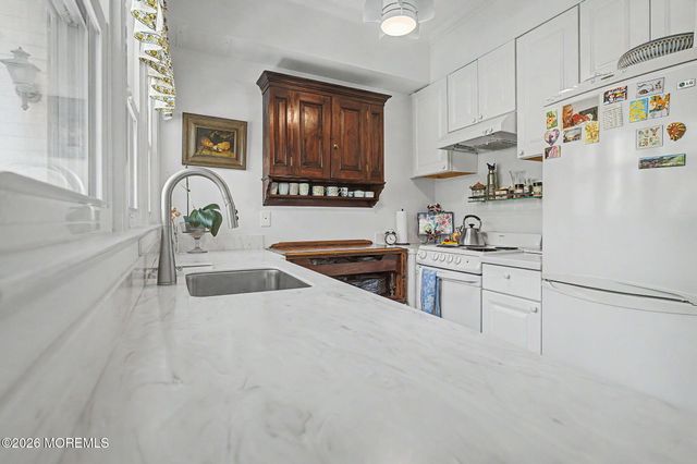 77 Main Avenue 2C, Ocean Grove, NJ 07756