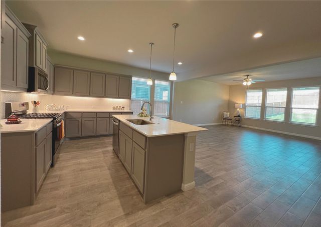 15841 Holland Hill Lane, Fort Worth, TX 76247