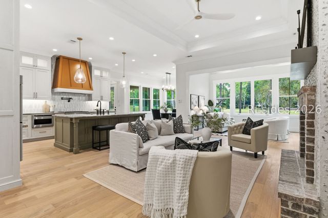 54 Osprey Cir, Okatie, SC 29909