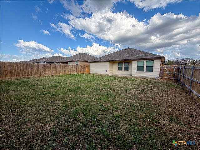 1036 Chambray Drive, Troy, TX 76579