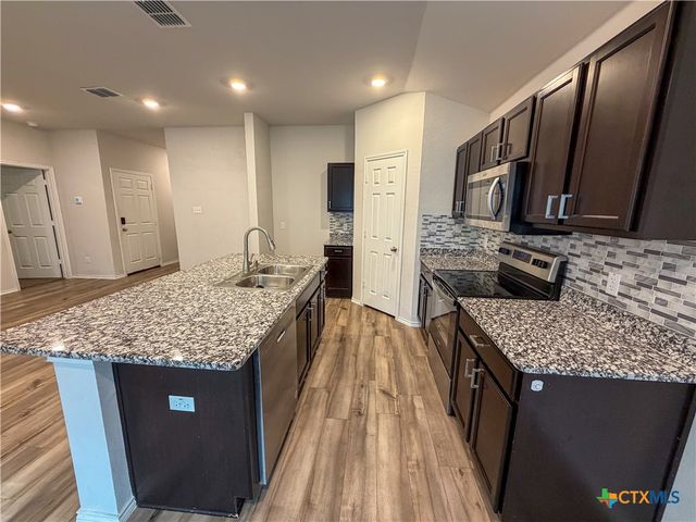 1036 Chambray Drive, Troy, TX 76579