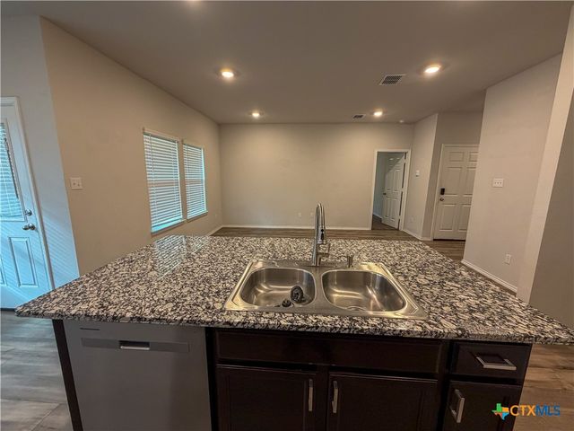 1036 Chambray Drive, Troy, TX 76579