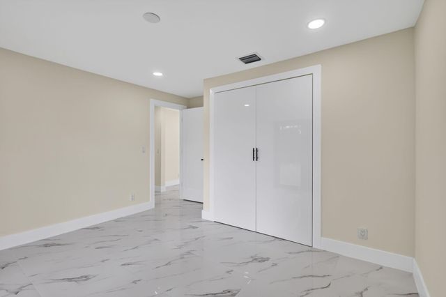 3185 Riddle Road, West Palm Beach, FL 33406