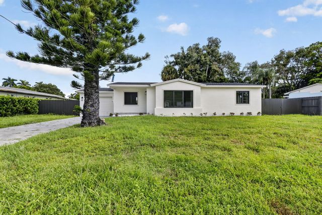 3185 Riddle Road, West Palm Beach, FL 33406
