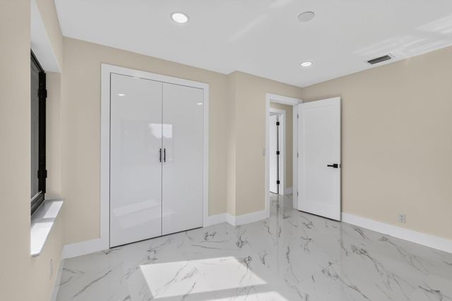 3185 Riddle Road, West Palm Beach, FL 33406