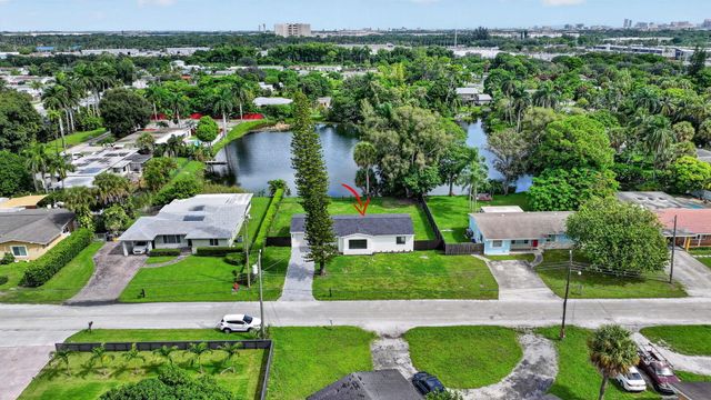 3185 Riddle Road, West Palm Beach, FL 33406