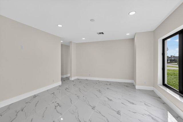 3185 Riddle Road, West Palm Beach, FL 33406