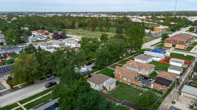 17825 Chicago Avenue, Lansing, IL 60438