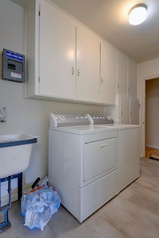 435 AMHERST Drive NE, Albuquerque, NM 87106