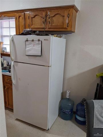 1212 S Veterans Boulevard, Pharr, TX 78577