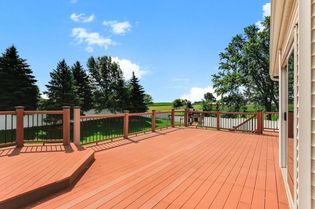 17993 Fullerton Court, Lakeville, MN 55044