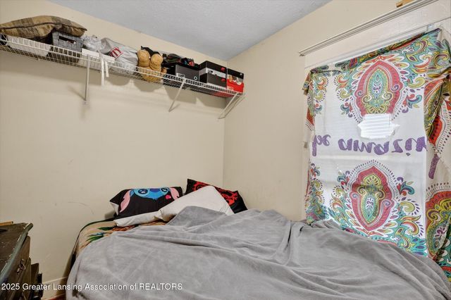 616 Isbell Street, Lansing, MI 48910