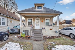 616 Isbell Street, Lansing, MI 48910