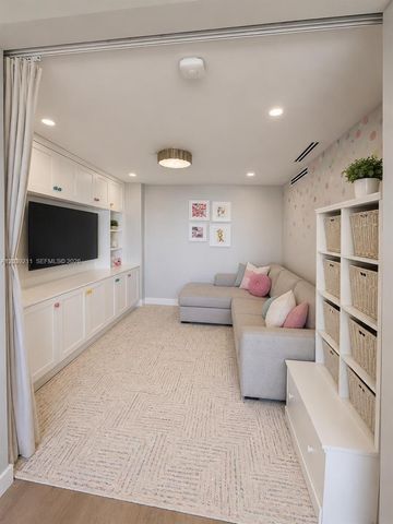 9 Island Ave 1114, Miami Beach, FL 33139
