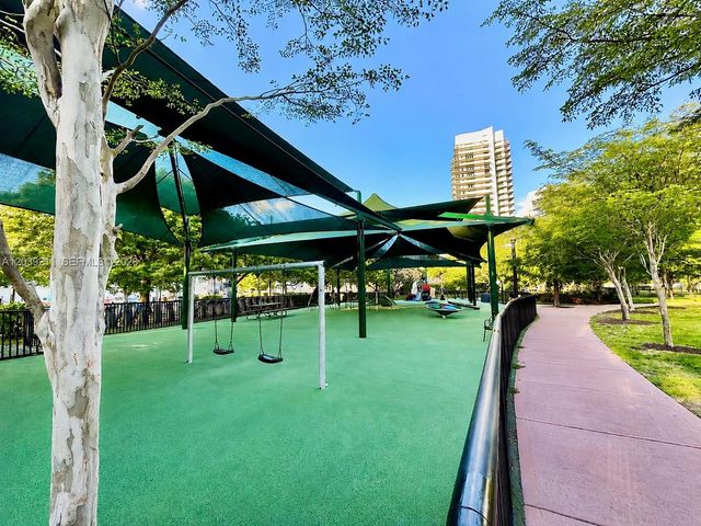 9 Island Ave 1114, Miami Beach, FL 33139