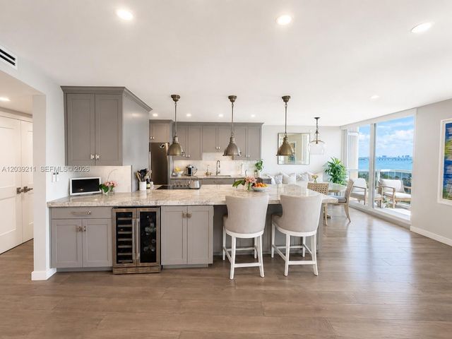 9 Island Ave 1114, Miami Beach, FL 33139
