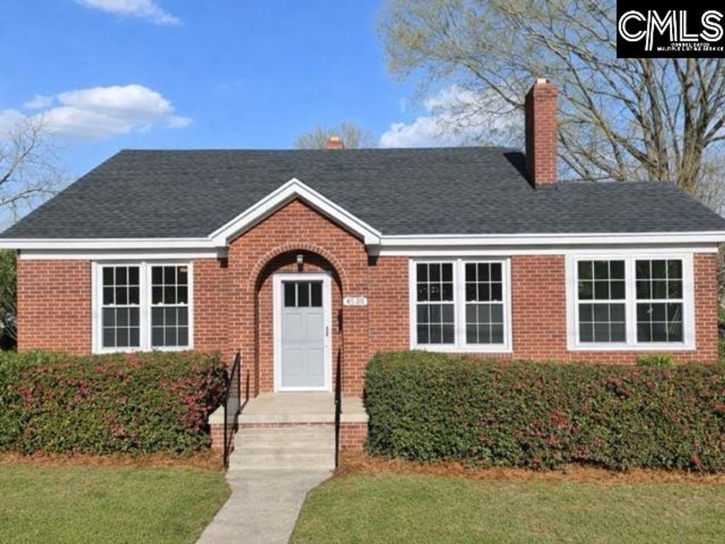 1507 State Street, Cayce, SC 29033
