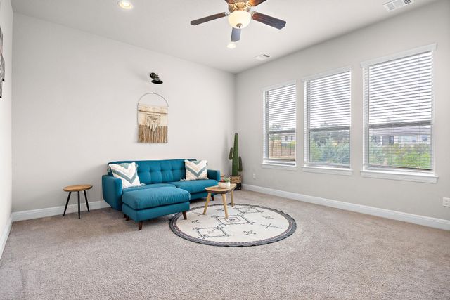 109 Houston LOOP, Liberty Hill, TX 78642