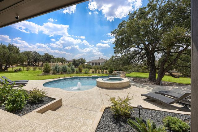 109 Houston LOOP, Liberty Hill, TX 78642