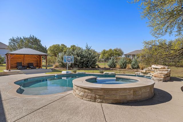 109 Houston LOOP, Liberty Hill, TX 78642