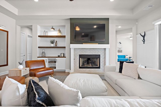 109 Houston LOOP, Liberty Hill, TX 78642