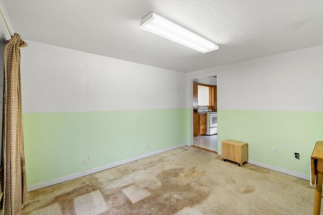 21941 Reading Drive, Anderson, CA 96007